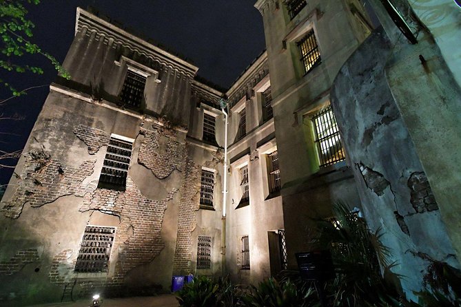 Charleston Haunted Jail Night-Time Walking Tour with Admission to Old City Jail - Entering the Old City Jail after dark