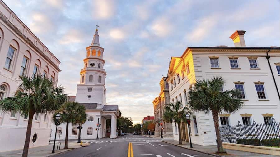 Charleston: History and Architecture Guided Walking Tour - What the guides do best