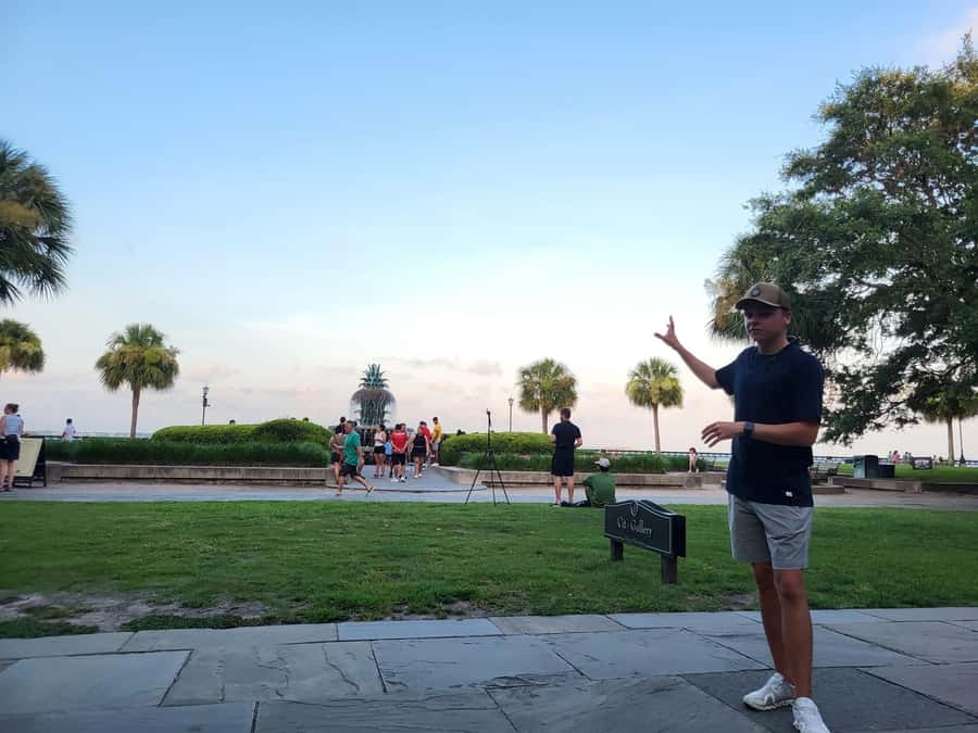 Charleston: History and Architecture Guided Walking Tour - Who should book this walking tour?