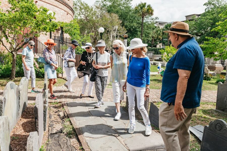 Charleston: Old Walled City Historical Walking Tour - St. Michael’s Episcopal Church and Charleston’s symbols