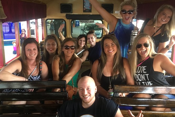 Charlotte FUNNY Historical Comedy City BUS Tour - The adult tone and group atmosphere