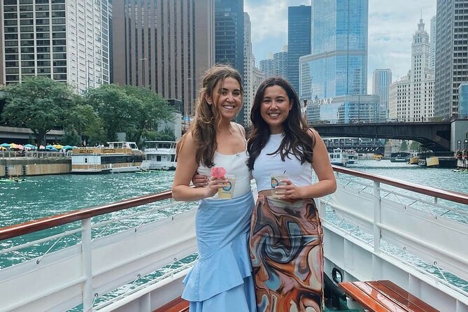 Chicago Architectural River Cruise - Seating, sightlines, and the best time to arrive