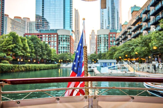 Chicago Architectural River Cruise - Drinks, comfort, and the $50 price