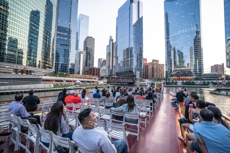 Chicago: Architecture River Cruise Skip-the-Ticket Line - Why the Chicago River is the best classroom