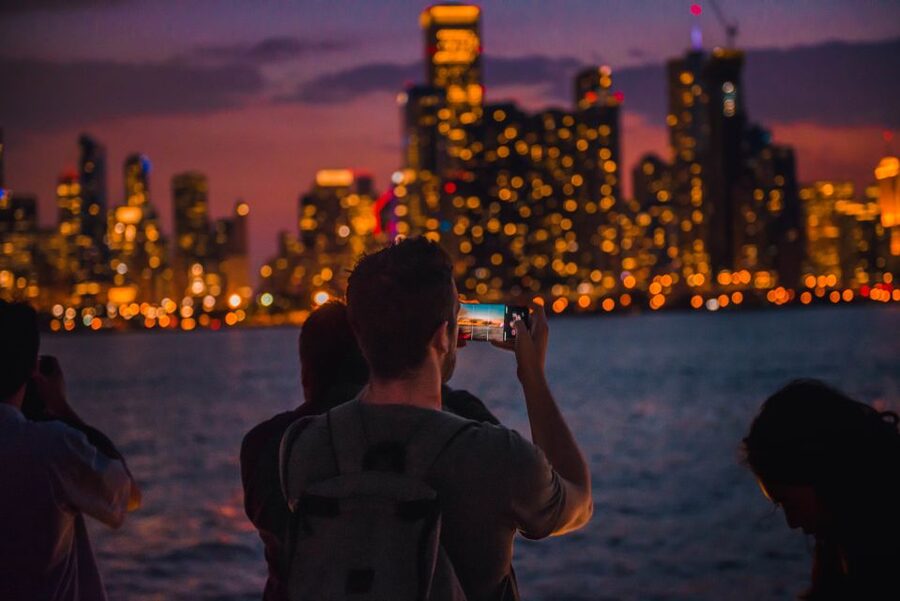 Chicago by Night River and Lake Cruise - Why the river looks magical after dark