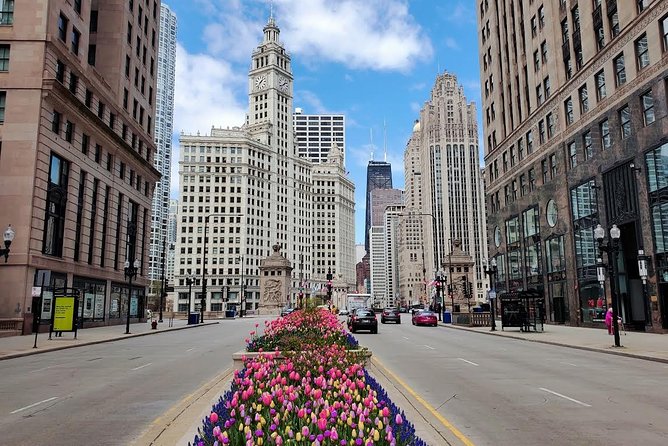 Chicago City Tour with Architecture River Cruise Option - What the $49.95 price gets you