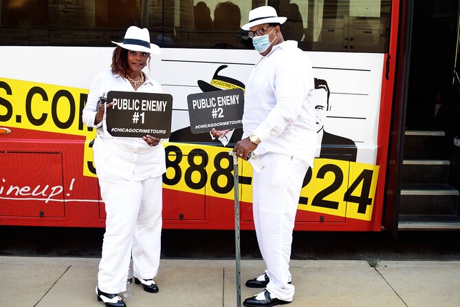 Chicago Crime and Mob Bus Tour - Chicago crime stories begin near Water Tower Place