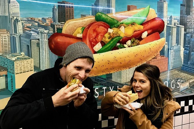 Chicago Favorites Ultimate Food and Walking Tour - Start with deep dish at Lou Malnati’s or Gino’s East