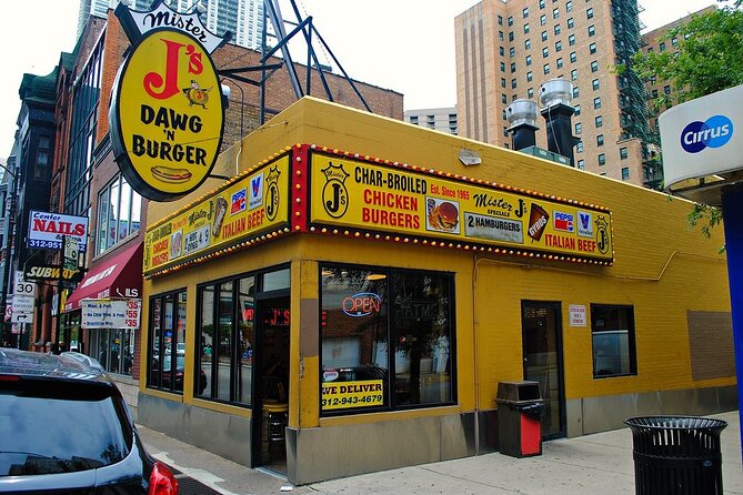 Chicago Gangster and Food Walking Tour - The guides make the difference