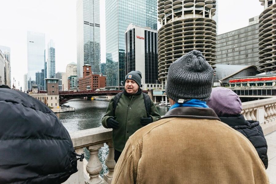 Chicago: Gangsters and Ghosts Guided Walking Tour - Why Chicago’s gangster stories work so well on foot