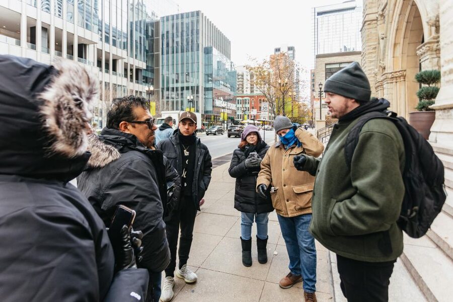 Chicago: Gangsters and Ghosts Guided Walking Tour - Congress Hotel and the reported hauntings on the 12th floor