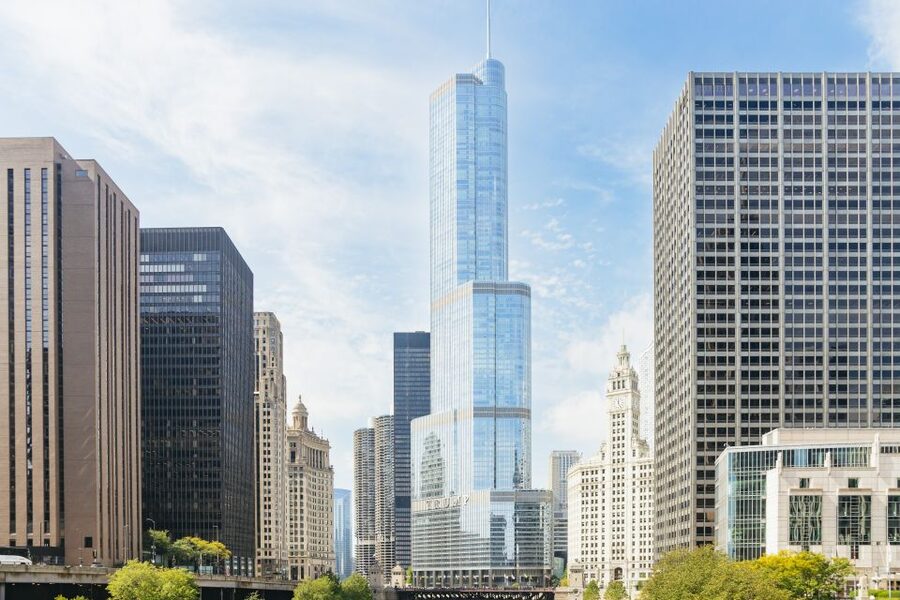 Chicago: Hop-on Hop-off Sightseeing Tour by Open-top Bus - Why this bus works well in Chicago