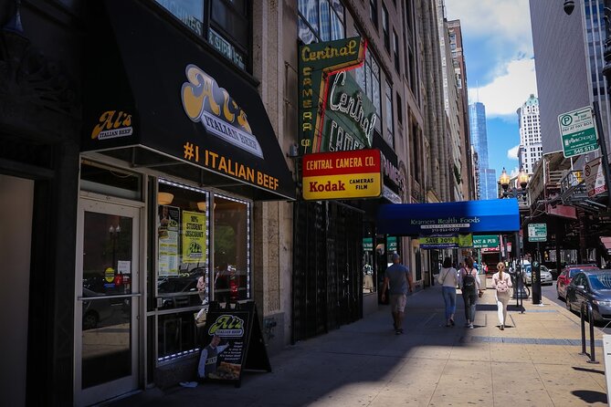 Chicago Loop District Food Tour with Deep Dish & Beef Sandwich - Palmer House and a taste of downtown elegance