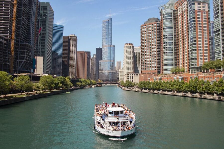 Chicago River: 1.5-Hour Guided Architecture Cruise - Why Chicago’s skyline makes more sense from the river