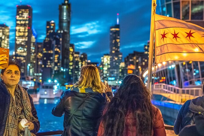 Chicago River 45-Minute Architecture Tour from Magnificent Mile - The Wrigley Building and Michigan Avenue views