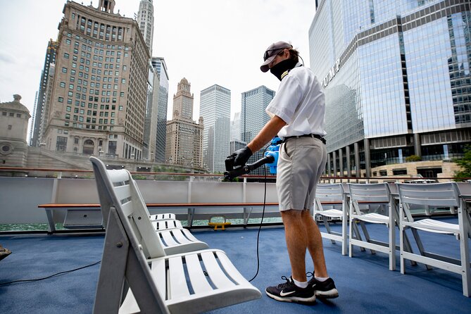Chicago River 90-Minute Architecture Tour - The Chicago Riverwalk from the water