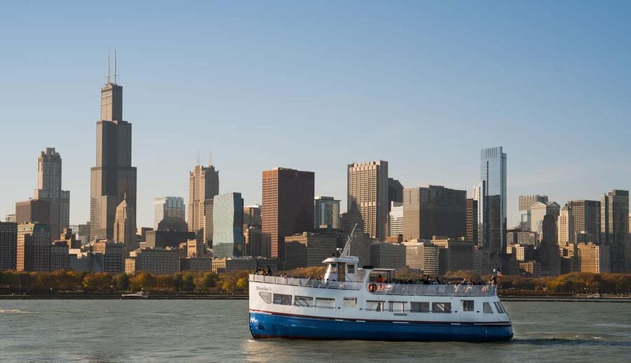 Chicago: Shoreline Lake Michigan Skyline Cruise - What is included, and what costs extra