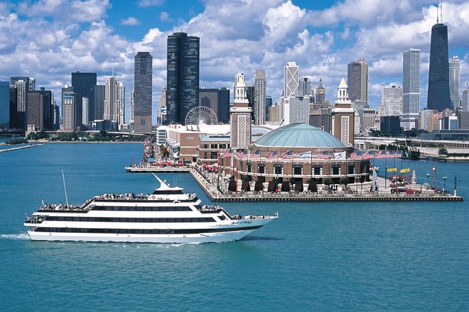 Chicago Signature Dinner Cruise on Lake Michigan - Weather, motion, and the risk of staying dockside