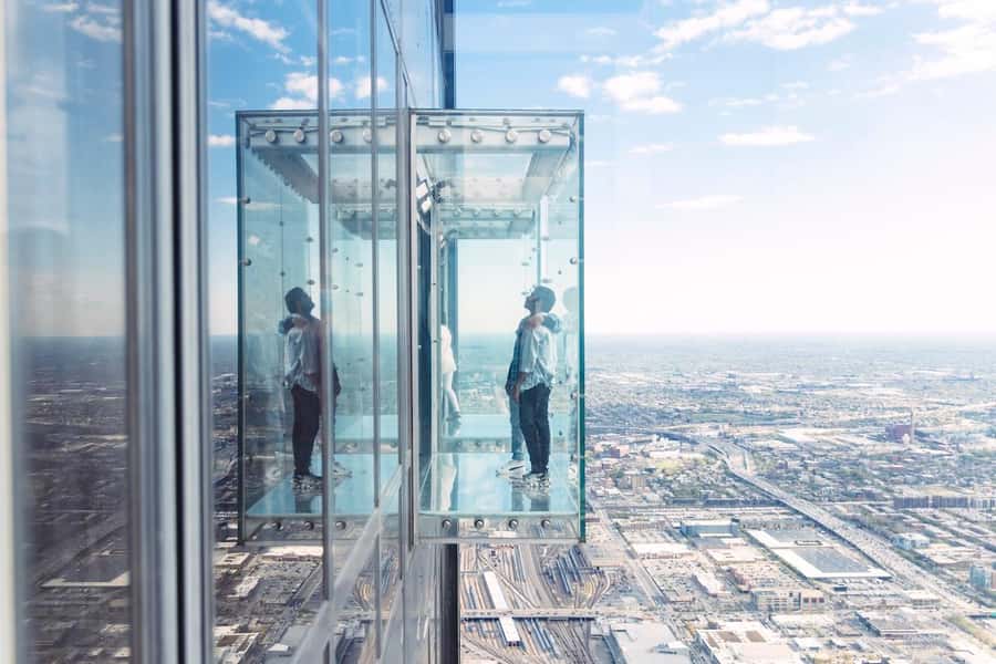 Chicago: Willis Tower Skydeck and The Ledge Ticket - Why this Skydeck visit is worth your time