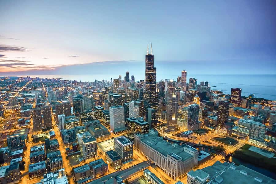 Chicago: Willis Tower Skydeck and The Ledge Ticket - Who should book the Willis Tower Skydeck