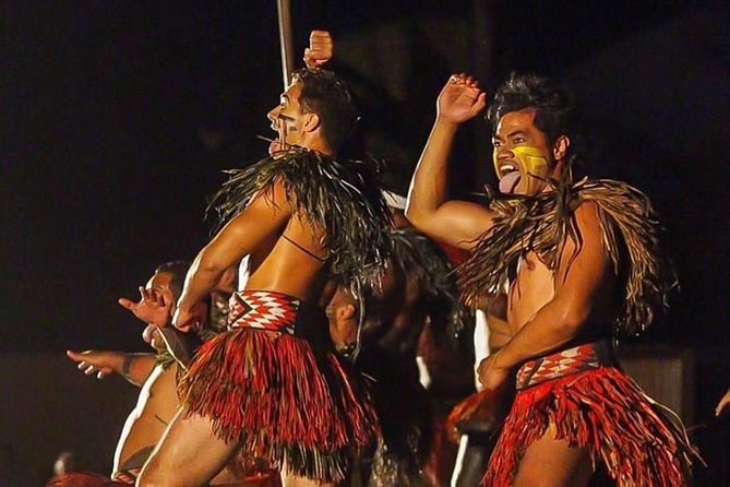 Chief's Luau Admission - A welcoming ceremony, crafts, and the first taste of island culture
