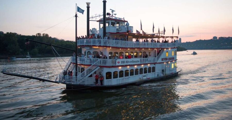 Cincinnati: Ohio River Cruise with Buffet Dinner - What kind of evening this really is