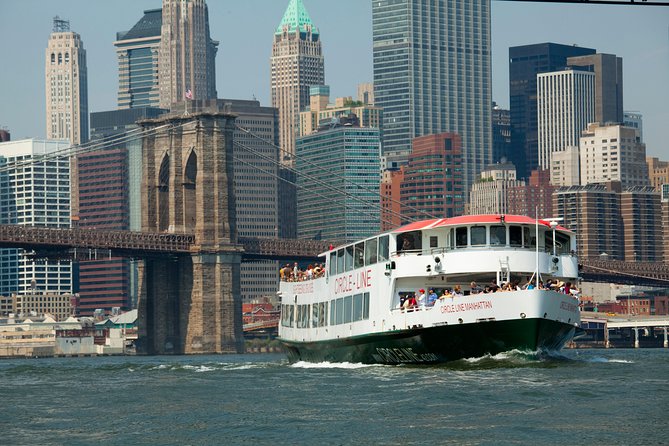 Circle Line: 2.5hr - Complete Manhattan Island Cruise - Leaving Pier 83 in Midtown