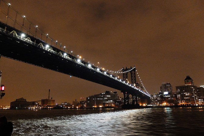 Circle Line: 2hr - New York City Harbor Lights Cruise - The Statue of Liberty at night