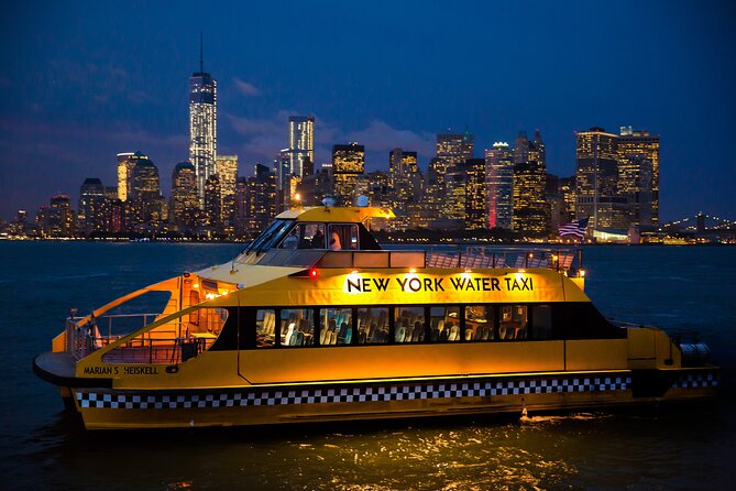 Circle Line: New York City Statue of Liberty Super Express Cruise - A fast Statue of Liberty trip from Pier 16