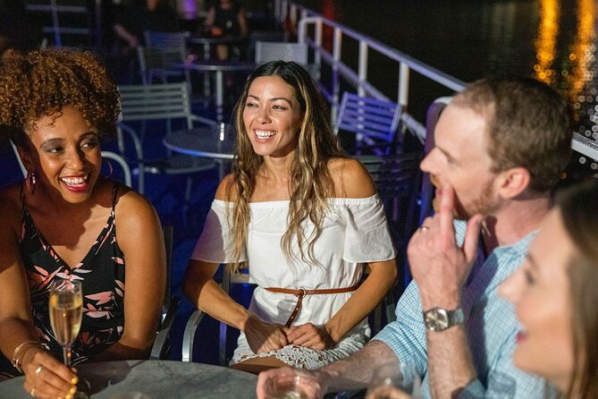 City Cruises Baltimore: Signature Dinner Cruise - From 561 Light Street to the Inner Harbor