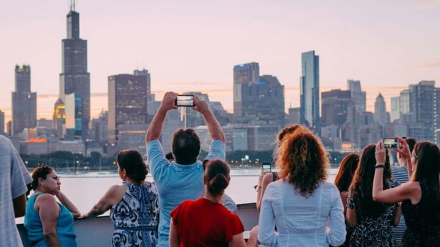 City Cruises Chicago: Premier Lunch or Dinner Cruise - Reading Chicago’s skyline from the lake