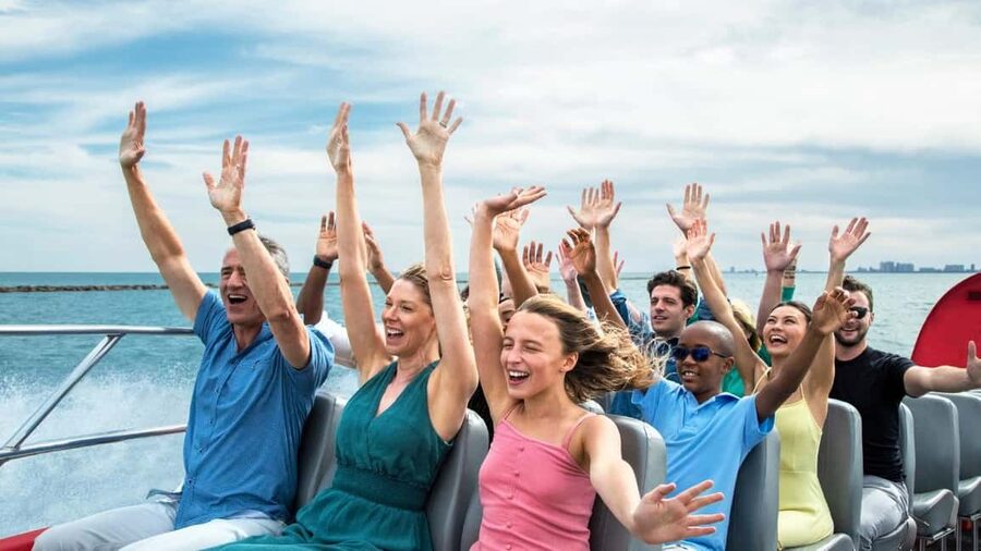 City Cruises Chicago: Seadog Lakefront Speedboat Ride - What the 30 minutes feels like