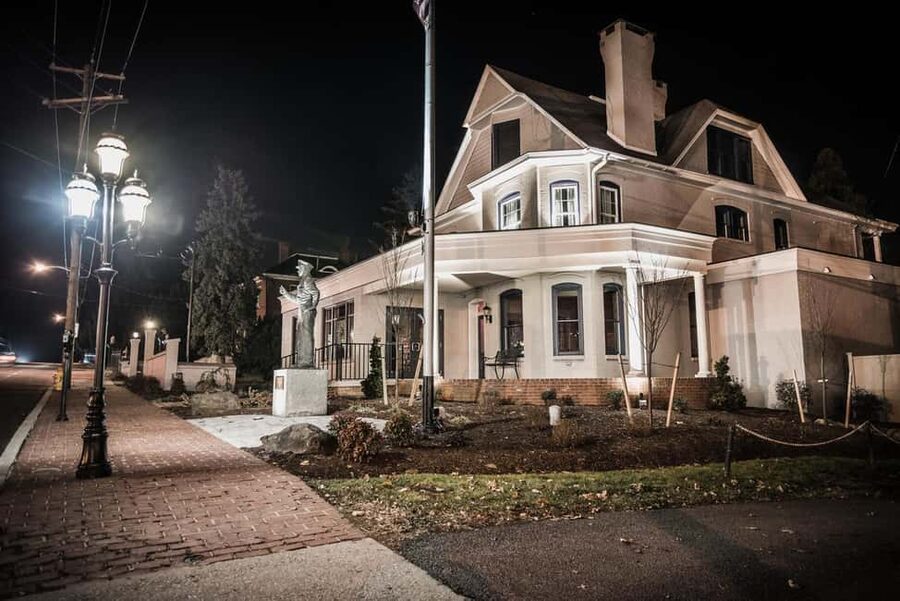 Civil War Ghosts: Echoes of the Fallen Gettysburg Ghost Tour - The Farnsworth House and its battle scars