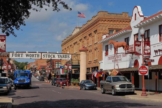 Dallas and Fort Worth City Sightseeing Tour Small-Group - Starting with Dallas’s public face