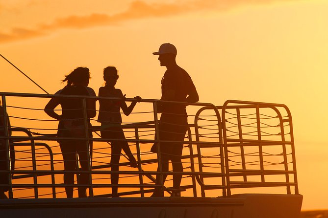 Deluxe Na Pali Sunset Tour on the Lucky Lady - Why the Na Pali Coast looks best from the sea