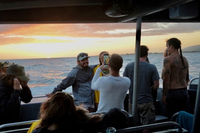 Deluxe Na Pali Sunset Tour on the Lucky Lady - The crew and the feel of the evening
