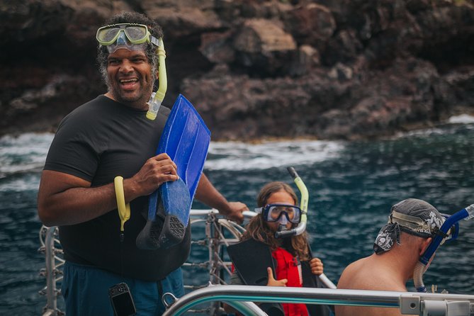 Deluxe Snorkel & Dolphin Watch Aboard a Luxury Catamaran from Kailua-Kona - Lunch, drinks, and a boat built for comfort