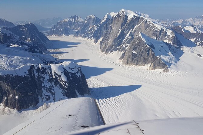Denali Peak Sightseeing by Plane - Window seats, photography, and the real feel of the flight