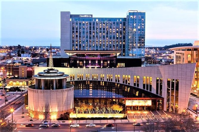 Discover Nashville City Tour with Entry to Ryman & Country Music Hall of Fame - Why this tour works well on your first day