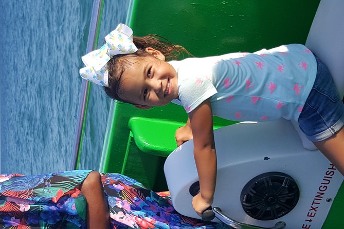 Dolphin Cruise in Destin FL - Finding dolphins in their home waters