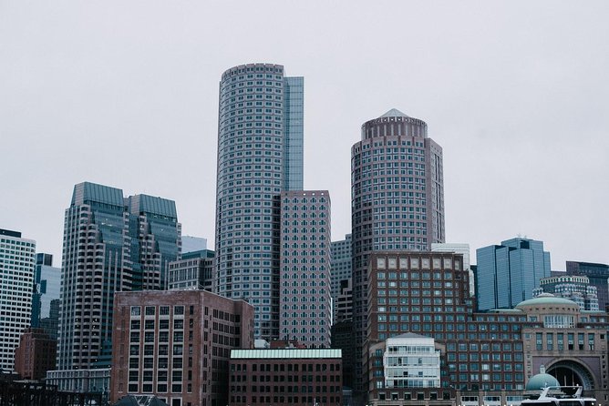 Downtown Freedom Trail, Beacon Hill & Back Bay Walking Tour - Guide style, group size, and the human element