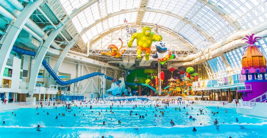 East Rutherford: Dreamworks Indoor Water Park Entry Ticket - A tropical water park four miles from New York City