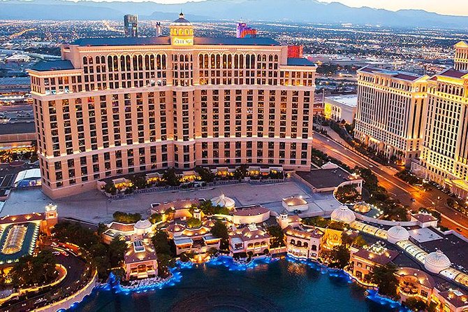 Eiffel Tower Viewing Deck Admission Ticket at Paris Las Vegas - How long you really need at the top