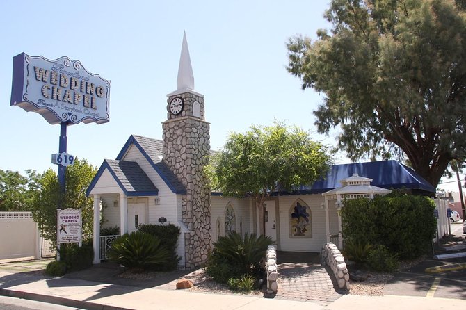 Elvis Themed Wedding or Vow Renewal at Graceland Wedding Chapel - Who will enjoy this most