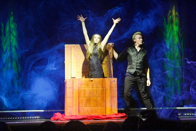 Escape Reality Branson Magic Dinner Show - The Hughes Brothers Theatre location and setting