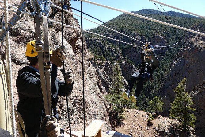 Fins Course Scenic Zipline Tour - Five Ziplines Above Seven Falls Canyon