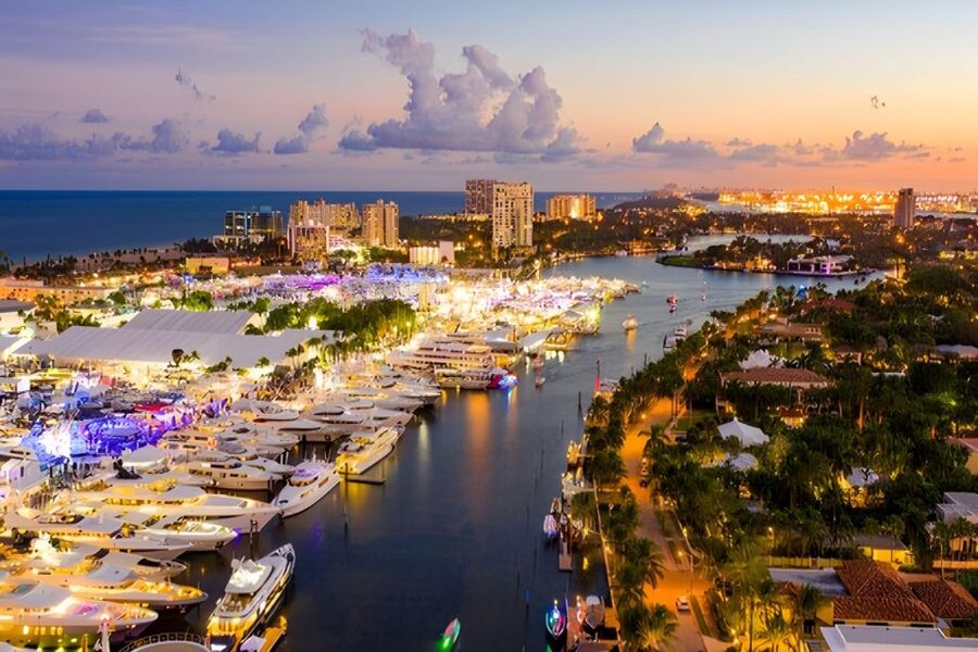 Fort Lauderdale: Millionaire's Row Cruise with Drinks - Who will enjoy this Fort Lauderdale cruise?
