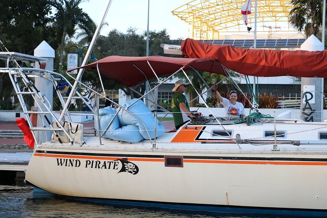 Fort Lauderdale Sailing Charter - Cruising the New River past homes and yachts