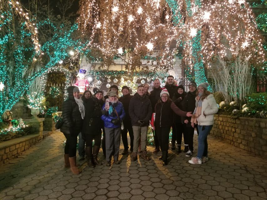 From Manhattan: 4-Hour Brooklyn Christmas Magic Tour - What $54 buys you