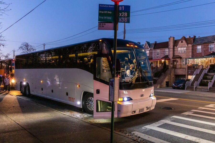 From Manhattan: 4-Hour Dyker Heights Holiday Lights Bus Tour - FAQ